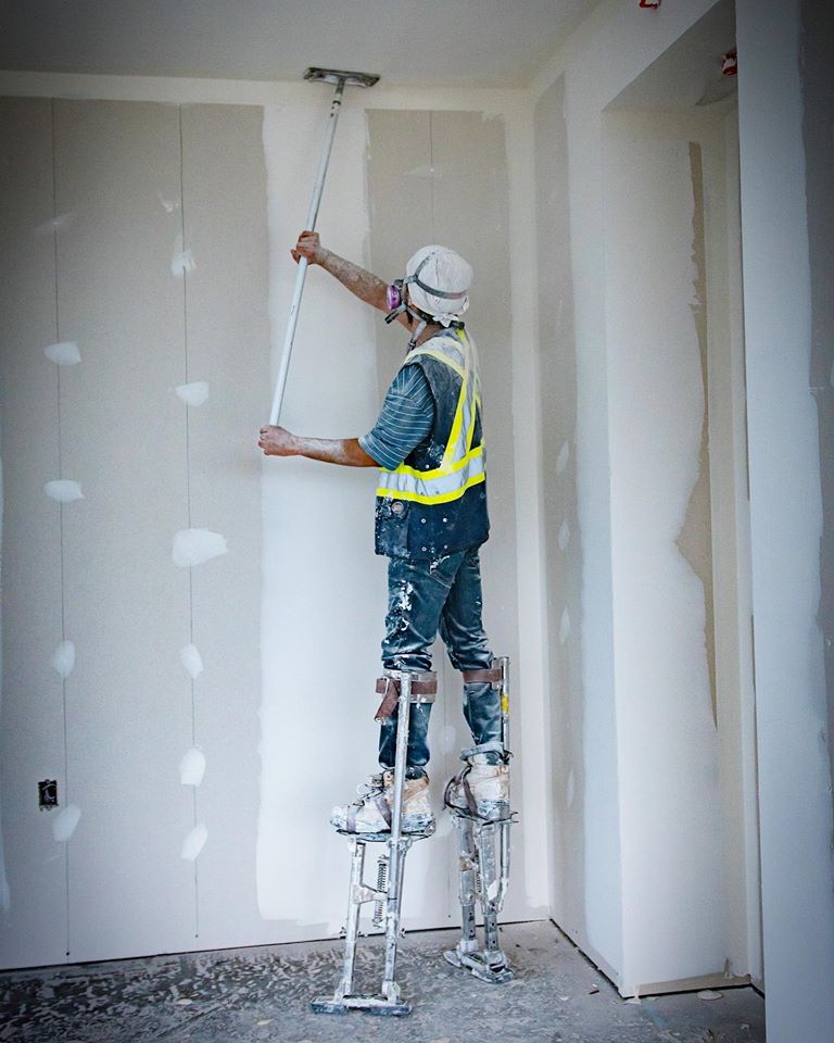 7333F2E8 A3A4 4948 A93F 5A423ACBAD9A