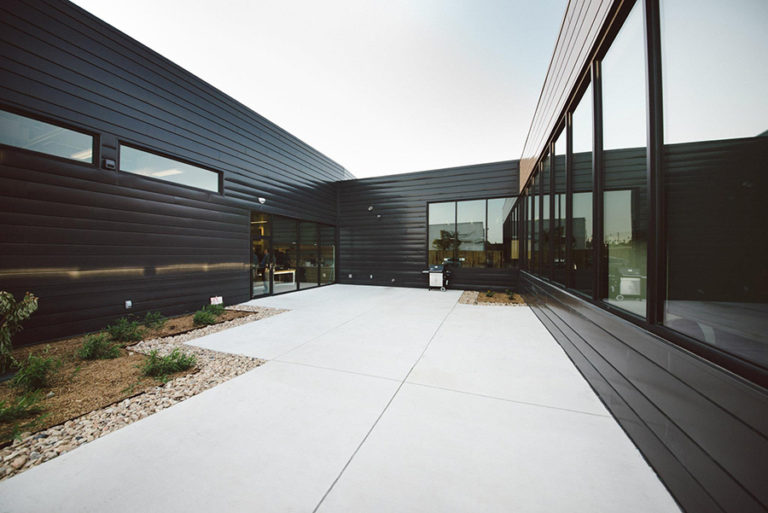 AE46549F B04B 4298 8101 094885F8C6FD 768x513