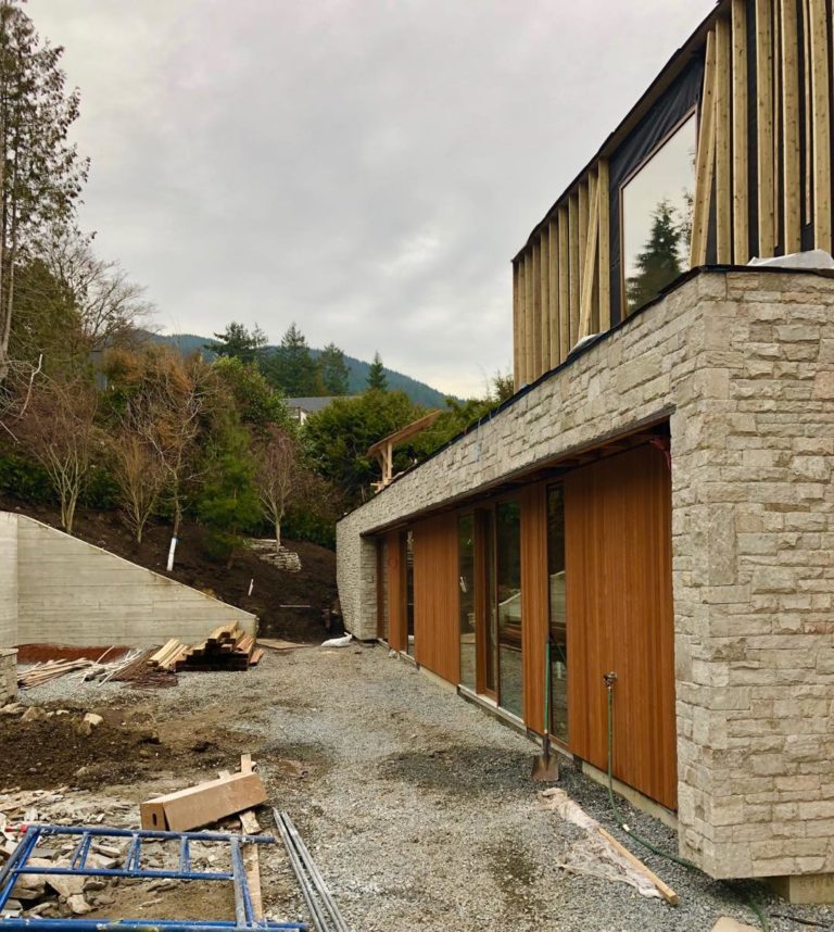 53165056 1795054793932654 312700613018255360 o 768x858