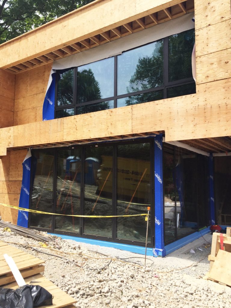 294D12F7 52FC 409E AE98 D6C6C038975E 768x1024