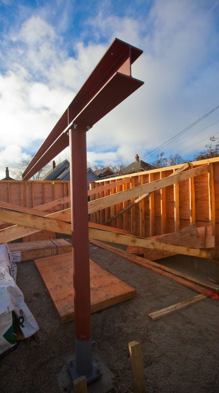 235CA149 8944 4677 8353 21B157361B5B 768x1375