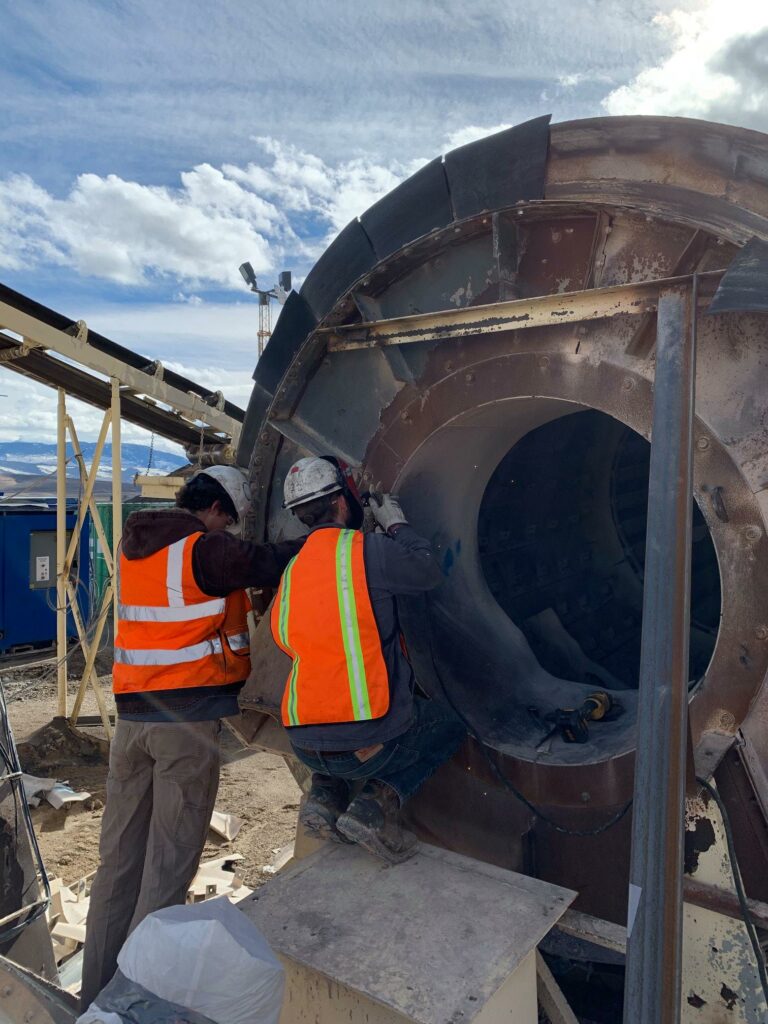 4FBFEE75 62DB 4135 B442 A8E6D8A19CA4 768x1024