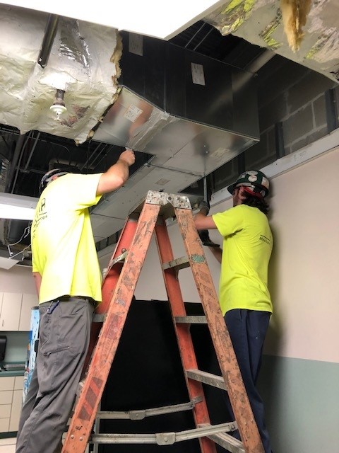 975F3E13 B7D4 47C5 92BF 10A846387F6F