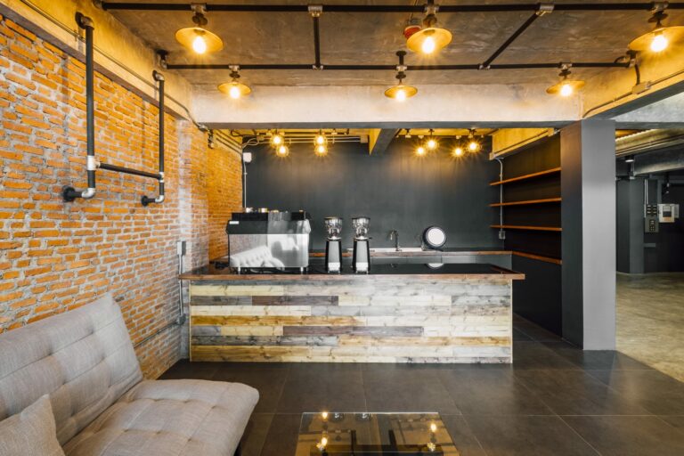 Arrant Construction cafe bar hotel loft style 768x512