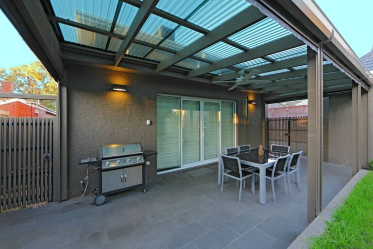 standard ceiling height for outdoor space 768x512