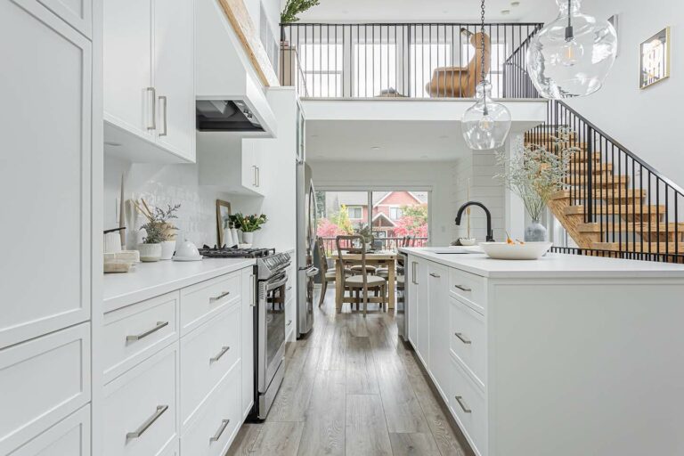 ISP1xDpPvaG2TxcsfpDYPzXLuVdXY3szxl9OXQAH copy 768x512