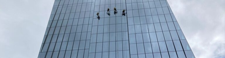 High Rise Window Cleaners 8Gx87Tx3RRbKO4AFDLcuJ1eSGjA6DAPC8hlZ7EUw 768x200