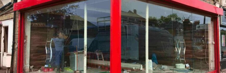 London Shopfitter And Sign baner 768x250