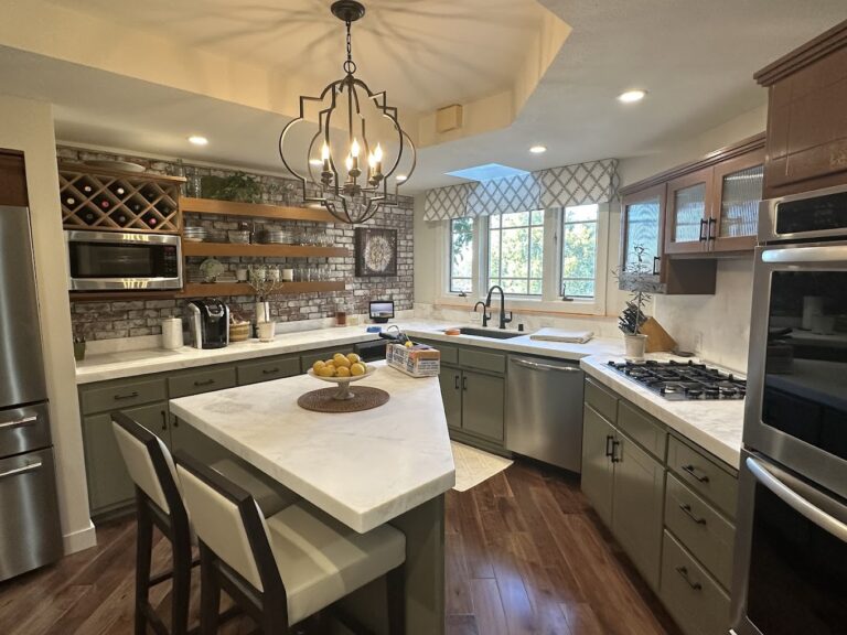 srF3MS7vBHzZGUKsaeJ5xm0jpHUJ7xi1xsLpKJy0 768x576