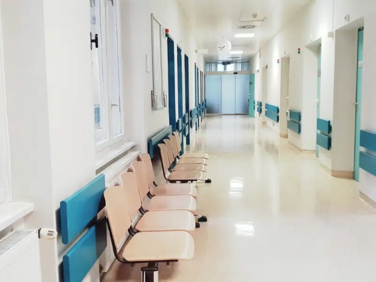 Profresh Painting Group hospital painting melbourne 768x576