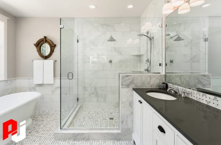 Complete Bathroom Renovation 1024x673 1 768x505