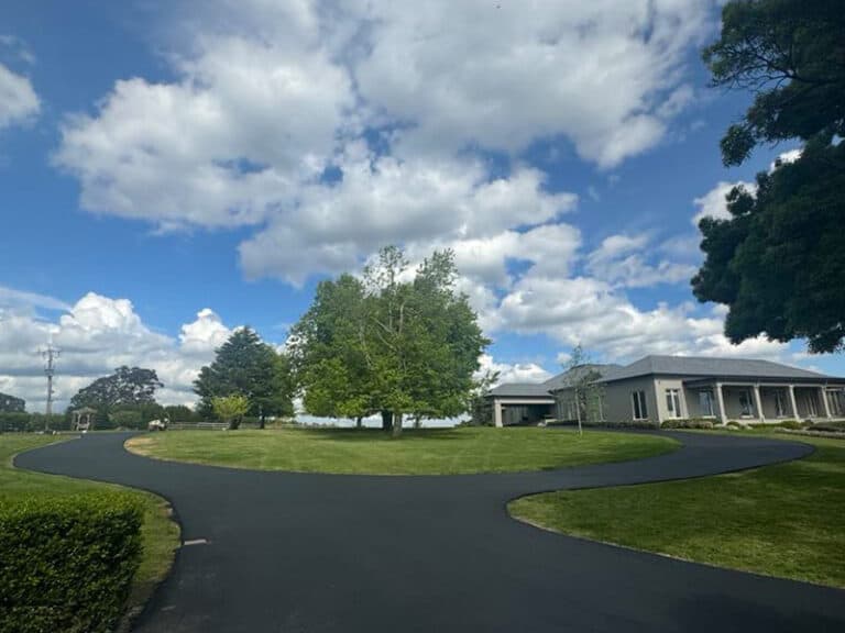 50V0J5Dz8YM33myKyFQ57phuY8M3mOE4vabh0tGg 768x576