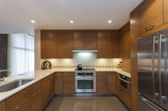 Customized Kitchen Cabinets