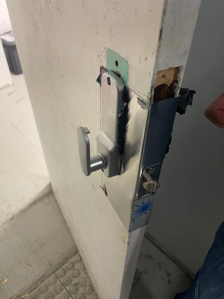 4fcada50 91ac 4aa2 9cb3 fa299fb7a399 768x1024