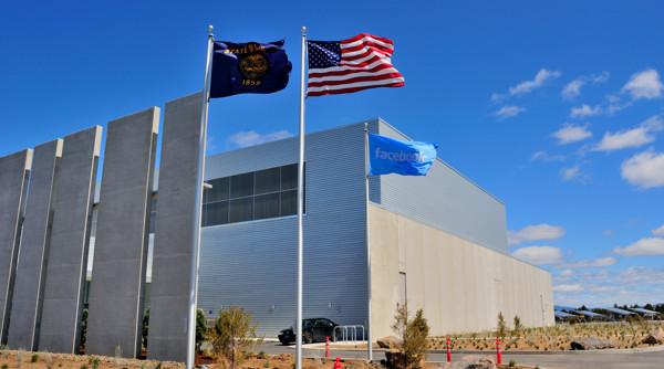 Exterior of a Meta (Facebook) data center facility