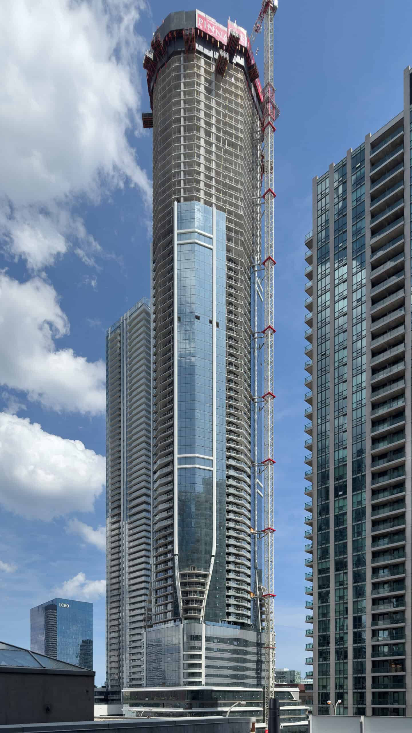 pinnacle-skytower-toronto pinnacle-skytower-toronto