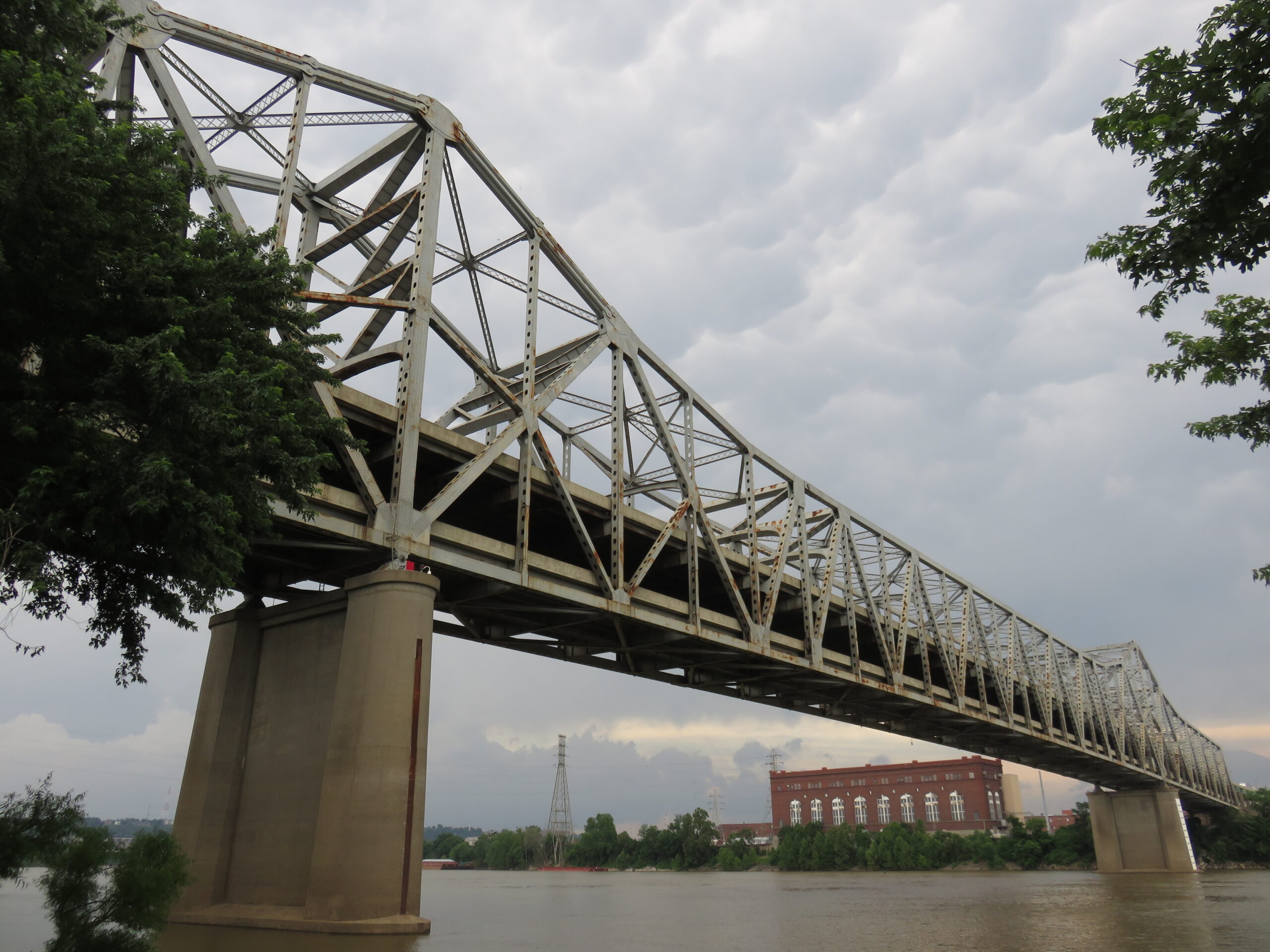 The Brent Spence Bridge carrying Interstates 71 and 75 over the Ohio River at Cincinnati