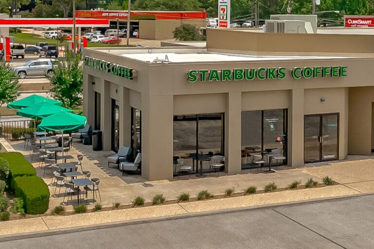 STARBUCKS 768x512