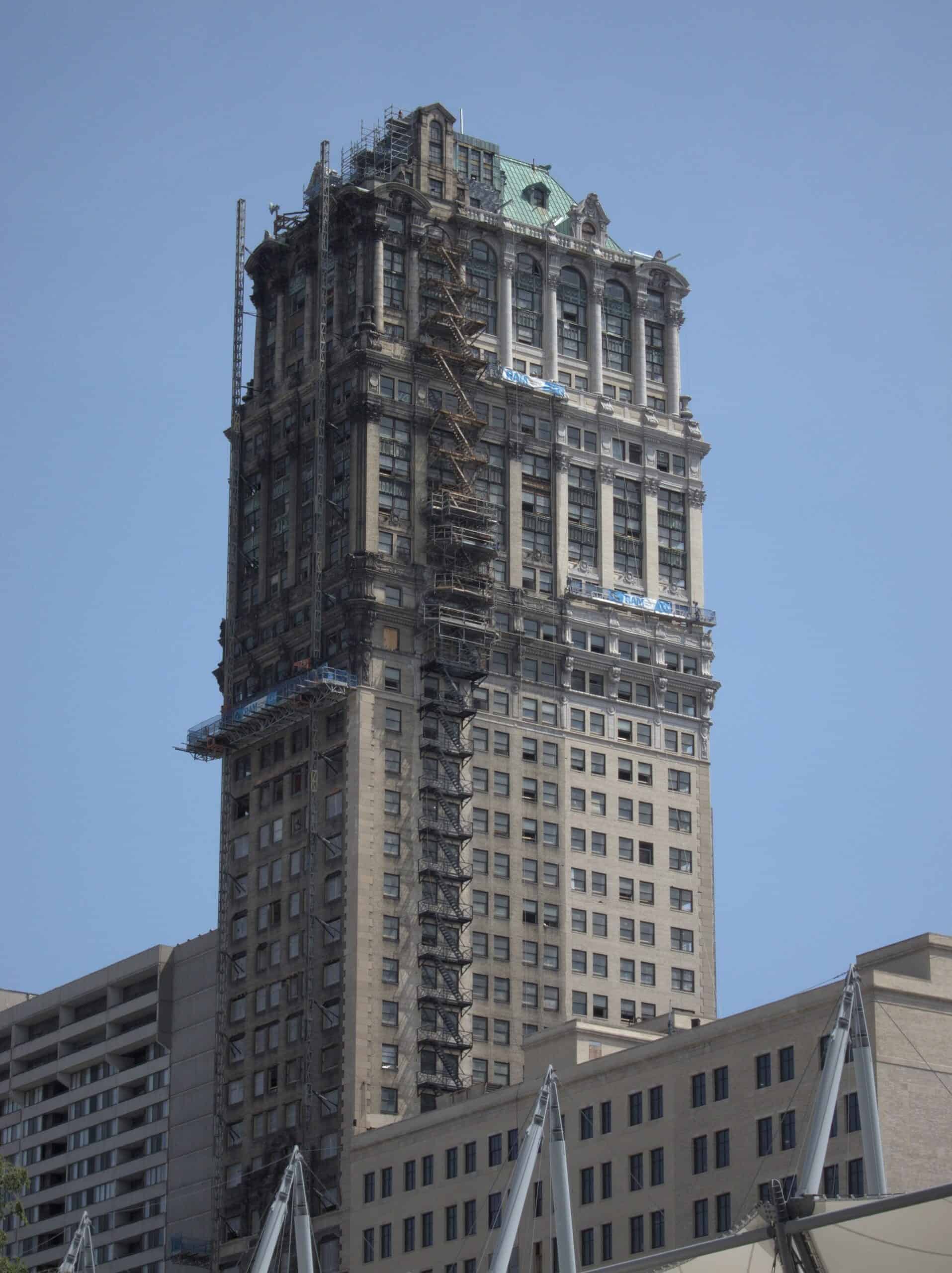Detroit's 38-story Book Tower undergoing restoration, seen from Washington Boulevard