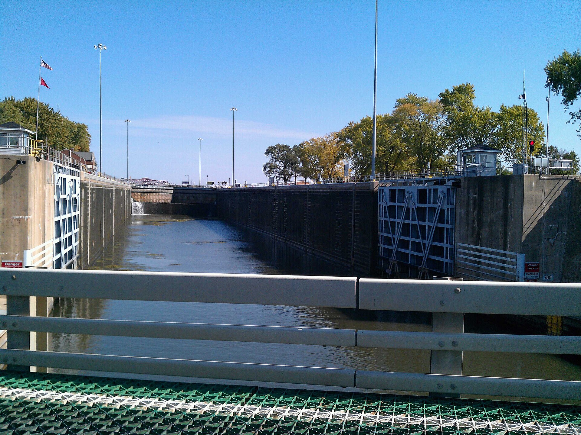 Brandon Road Lock and Dam on the Des Plaines River at Joliet, Illinois
