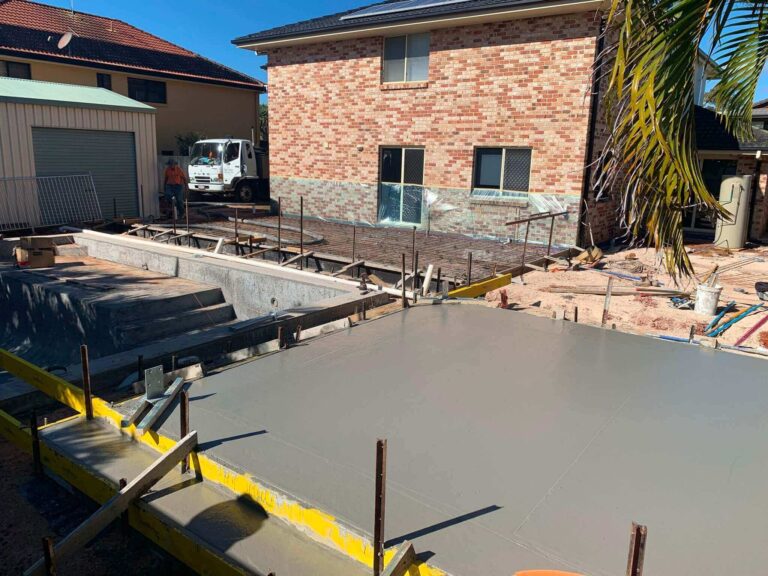 concrete patio brisbane 768x576