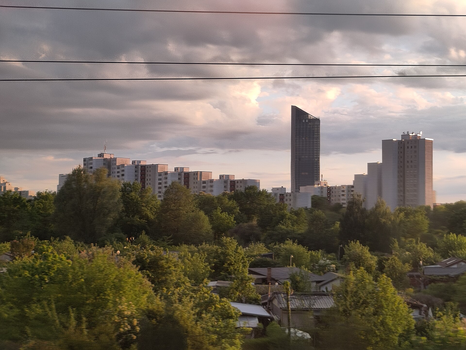 The Estrel Tower rising above the Weisse Siedlung in Berlin-Neukoelln