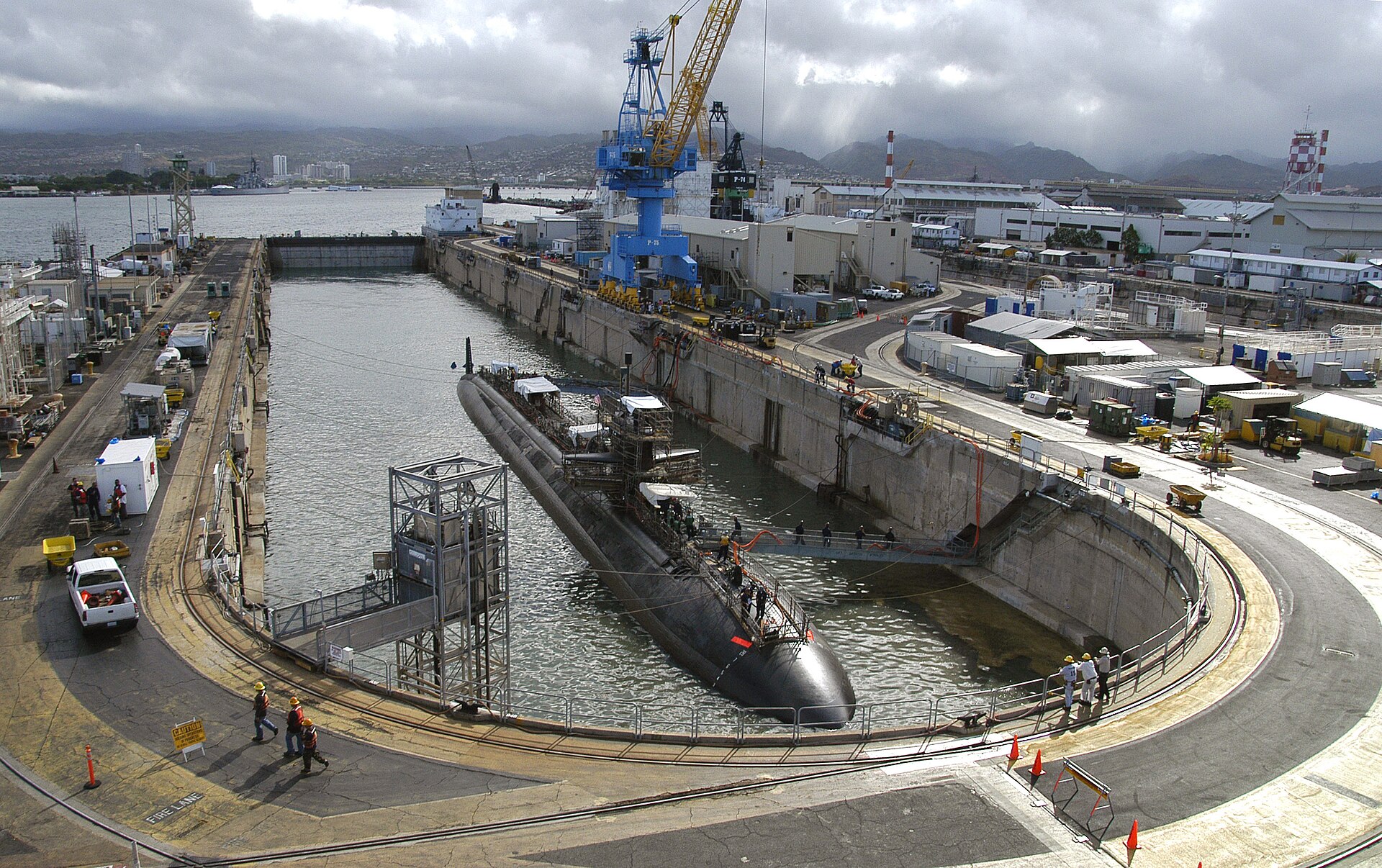 A Los Angeles-class submarine in a dry dock at Pearl Harbor Naval Shipyard