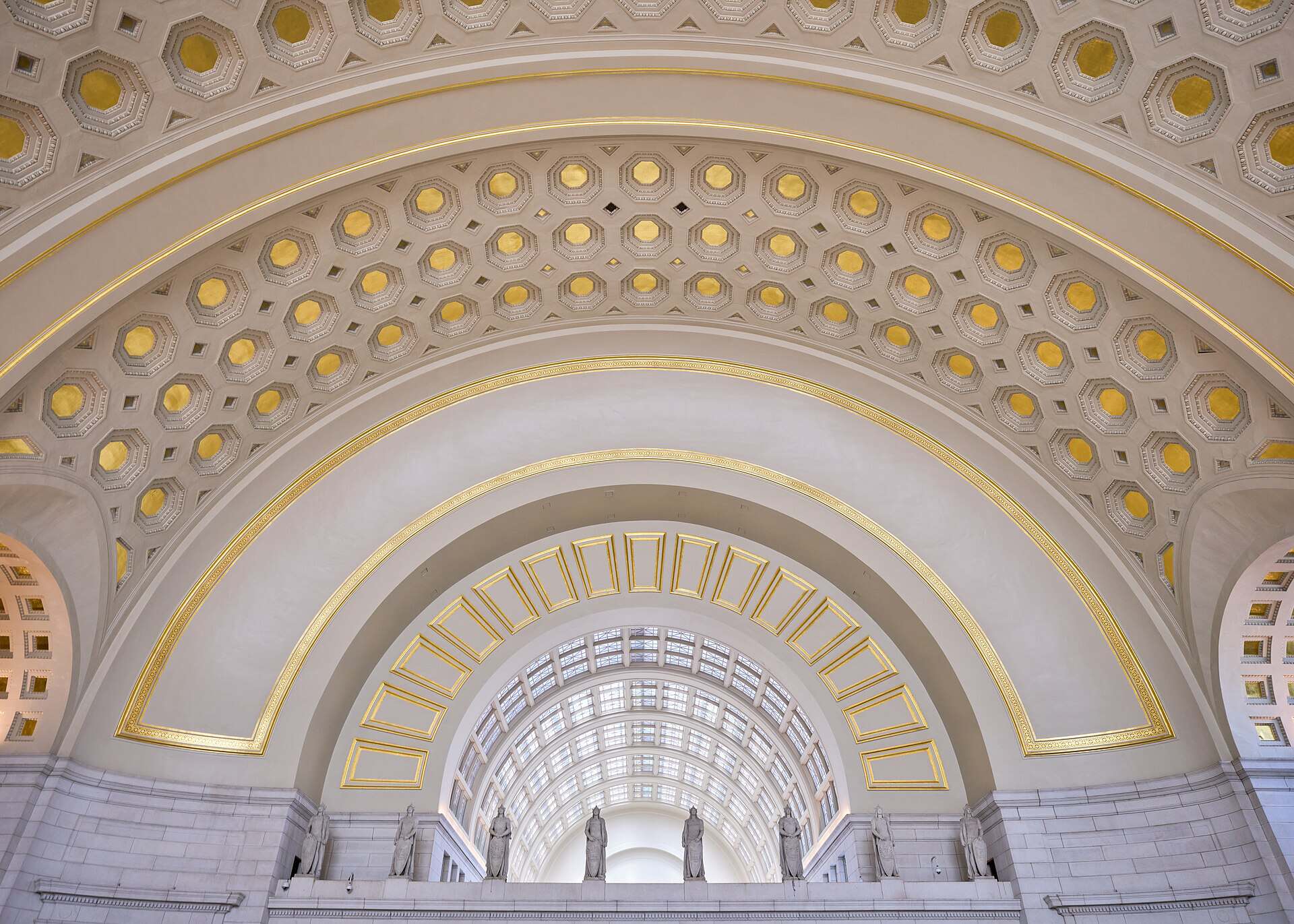 Coffered barrel vault over the Great Hall at Washington Union Station