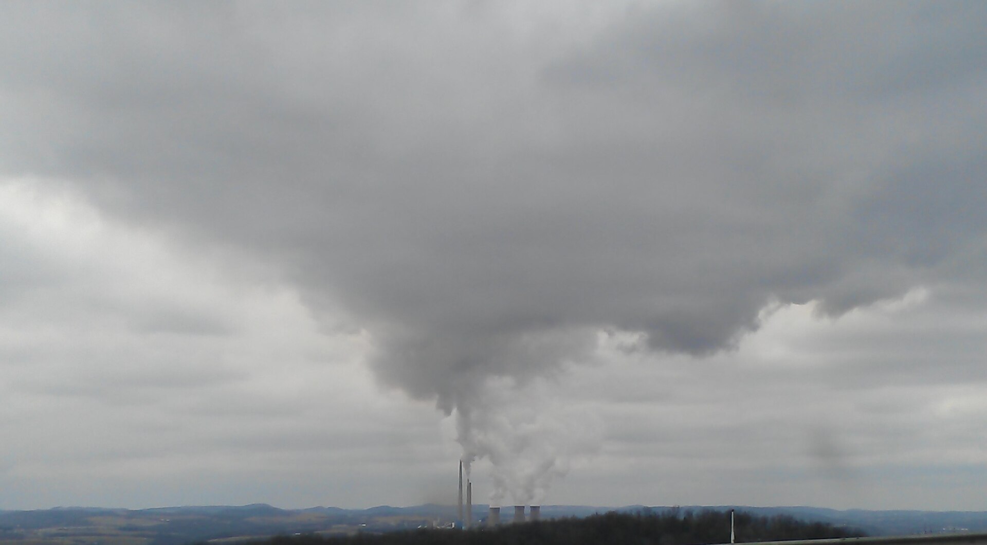 The Homer City Generating Station in Indiana County, Pennsylvania with its three 1,200-foot chimneys before demolition