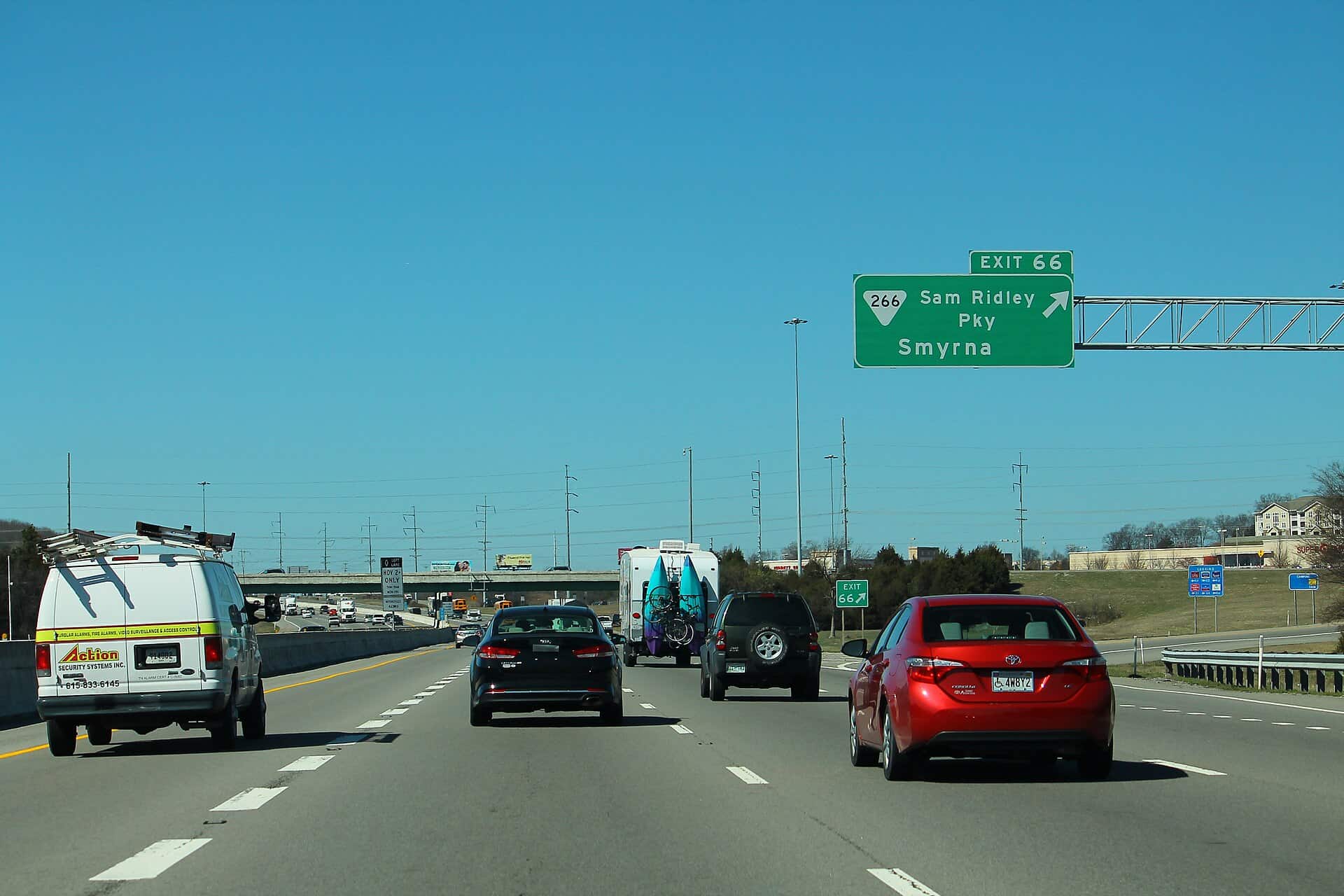 Interstate 24 westbound in the Nashville to Murfreesboro corridor being widened with priced Choice Lanes